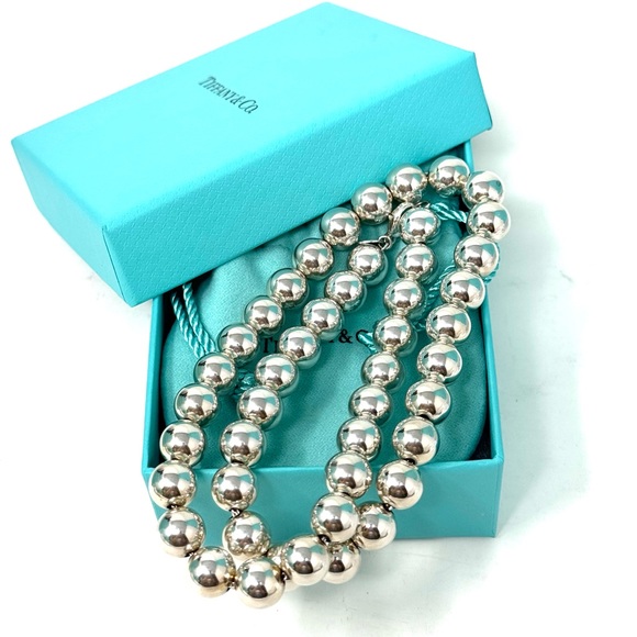 Authentic Tiffany & Co.10mm Ball Beaded Necklace. - Picture 8 of 15